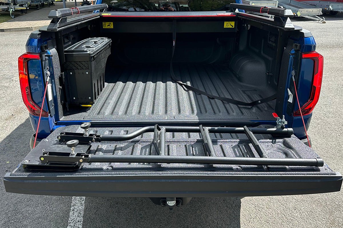 EasyStep - Pickup Truck Tailgate Ladder - Eagle 4x4
