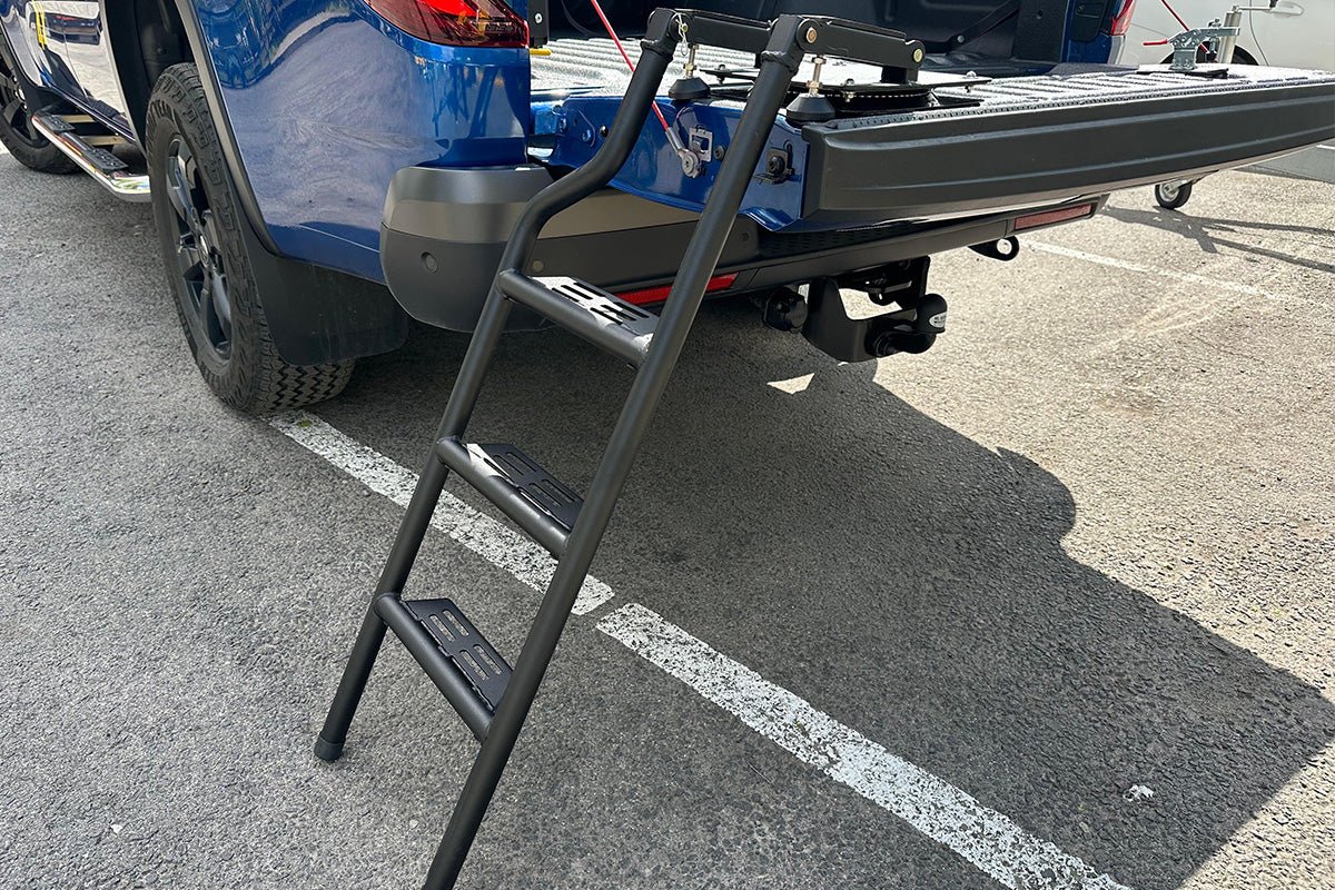 EasyStep - Pickup Truck Tailgate Ladder - Eagle 4x4