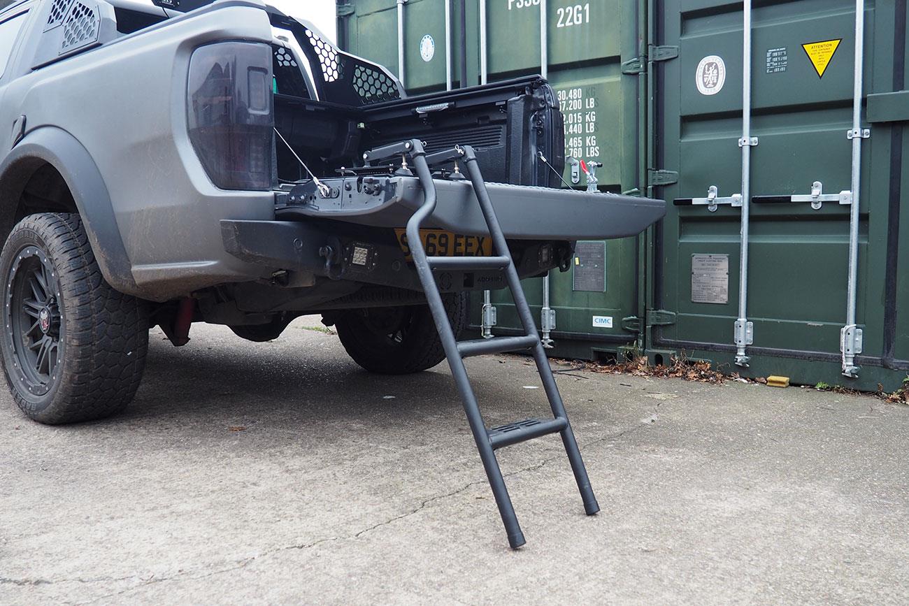 EasyStep - Pickup Truck Tailgate Ladder - Eagle 4x4