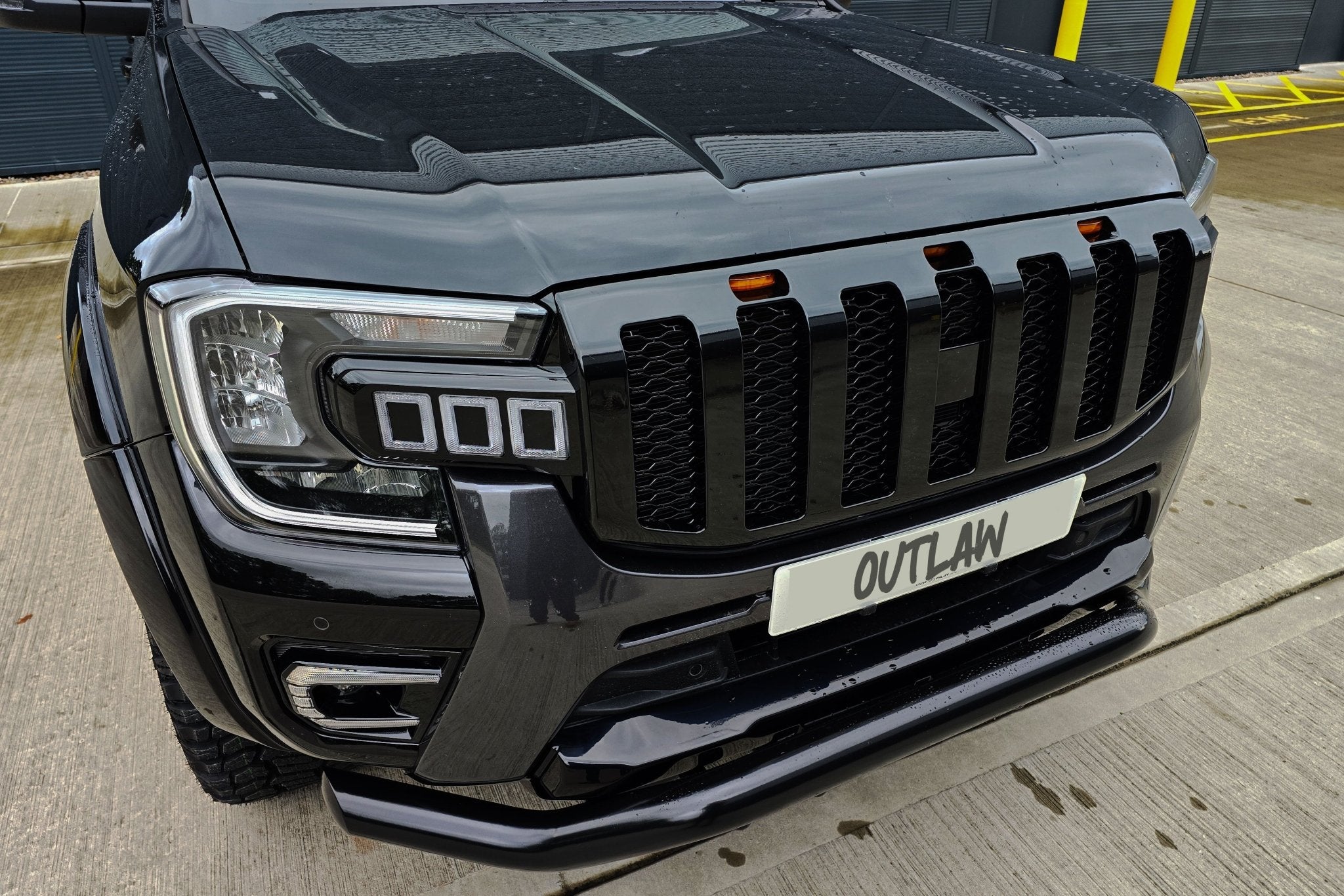 Ford Ranger 2023+ Outlaw Grille With LED Lights - Eagle 4x4