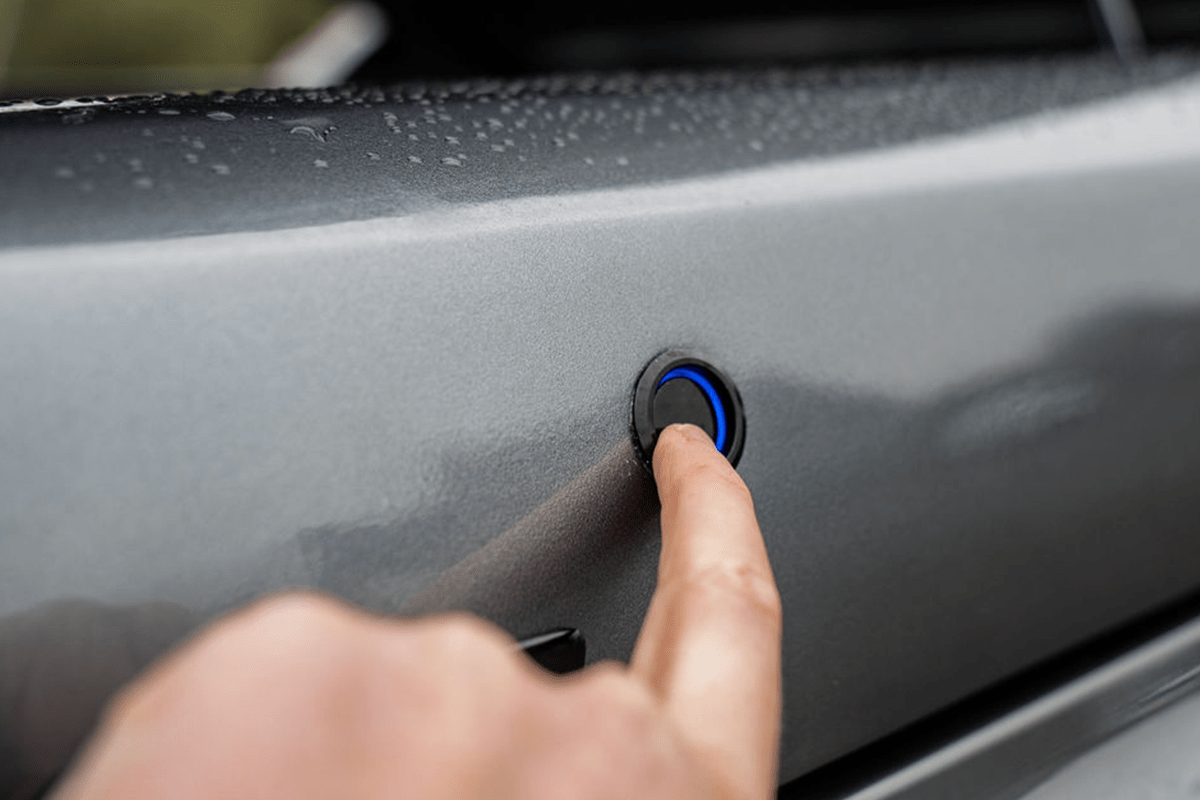 Ford Ranger 2023+ Ridgeback SX1 Sports Tonneau Cover - Eagle 4x4