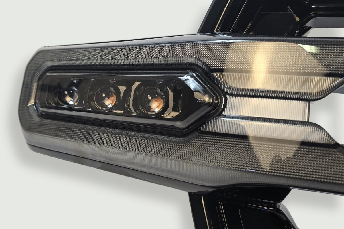 Ford Ranger 2023+ Spyder Hyperlite 3 Grille with integrated LED Lights - Eagle 4x4
