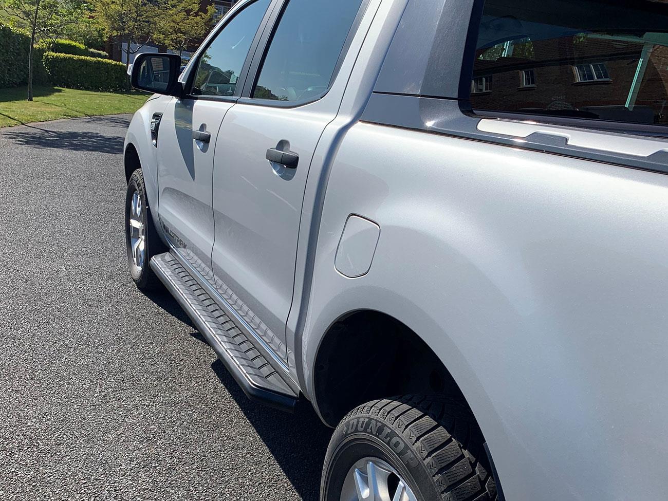 Ford Ranger Alpine F1 Side Steps/Running Boards - Matt Black - Eagle 4x4