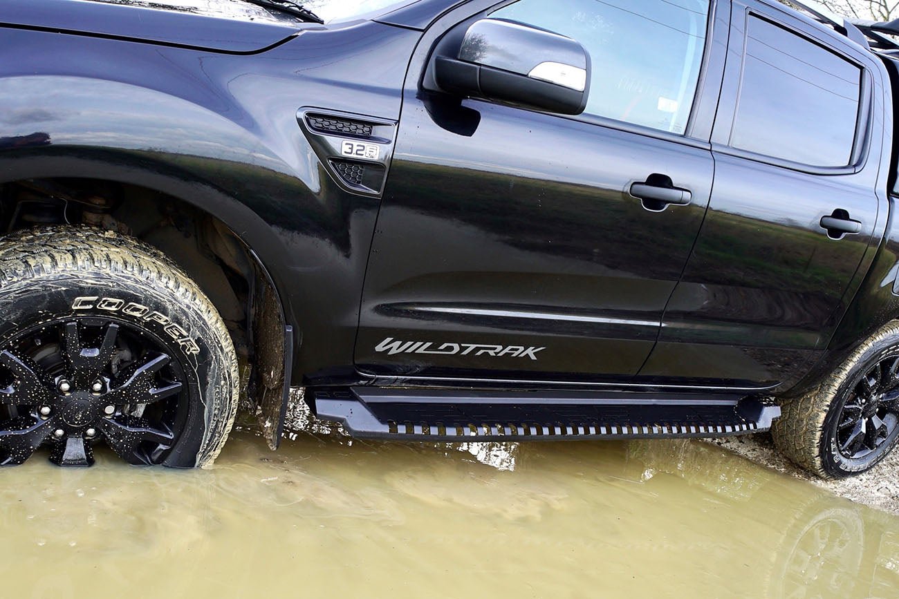 Ford Ranger T6 Falcon V1 Side Steps - Eagle 4x4
