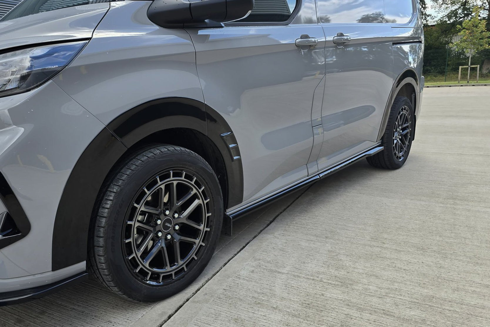 Ford Transit Custom 2024+ (LWB) Stratos Side Skirts (4pcs) - Eagle 4x4