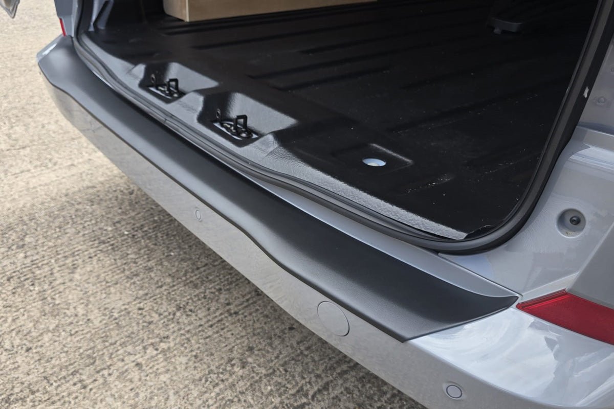 Ford Transit Custom 2024+ Stratos Rear Bumper Protector - Eagle 4x4