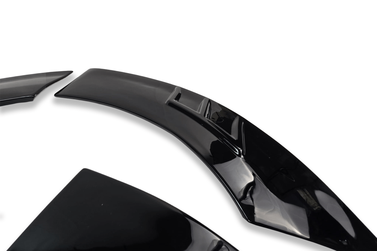 Ford Transit Custom 2024+ Stratos Wheel Arch Trims - Eagle 4x4