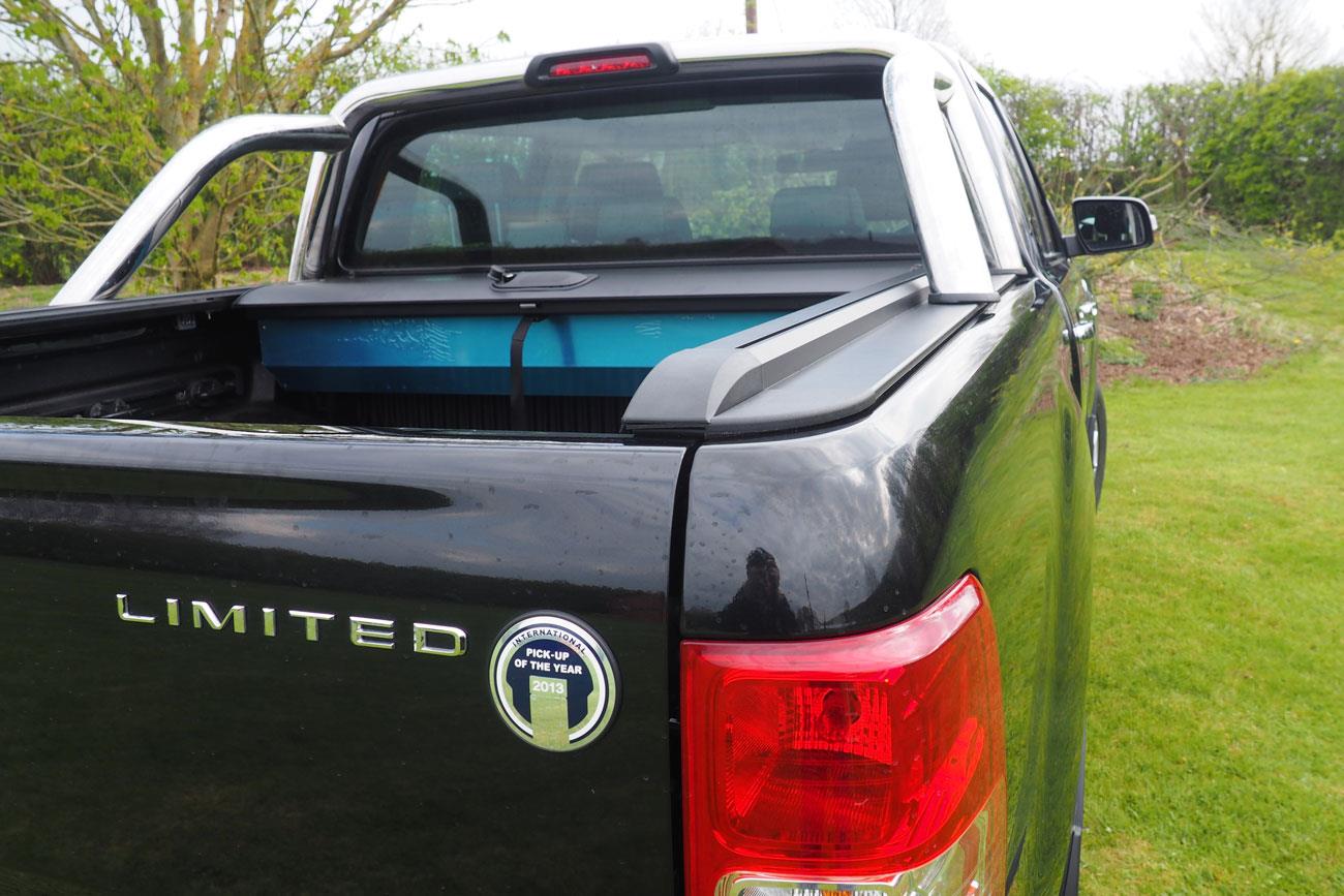 Isuzu D - Max Pro Roll Roller Shutter - Flat Side Rails - Double Cab - Eagle 4x4