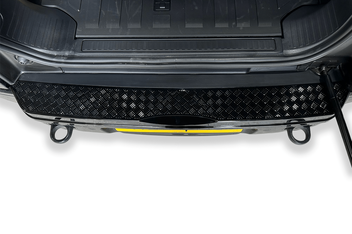 Land Rover Defender 2020+ Rear Bumper Cover Trim - Eagle 4x4