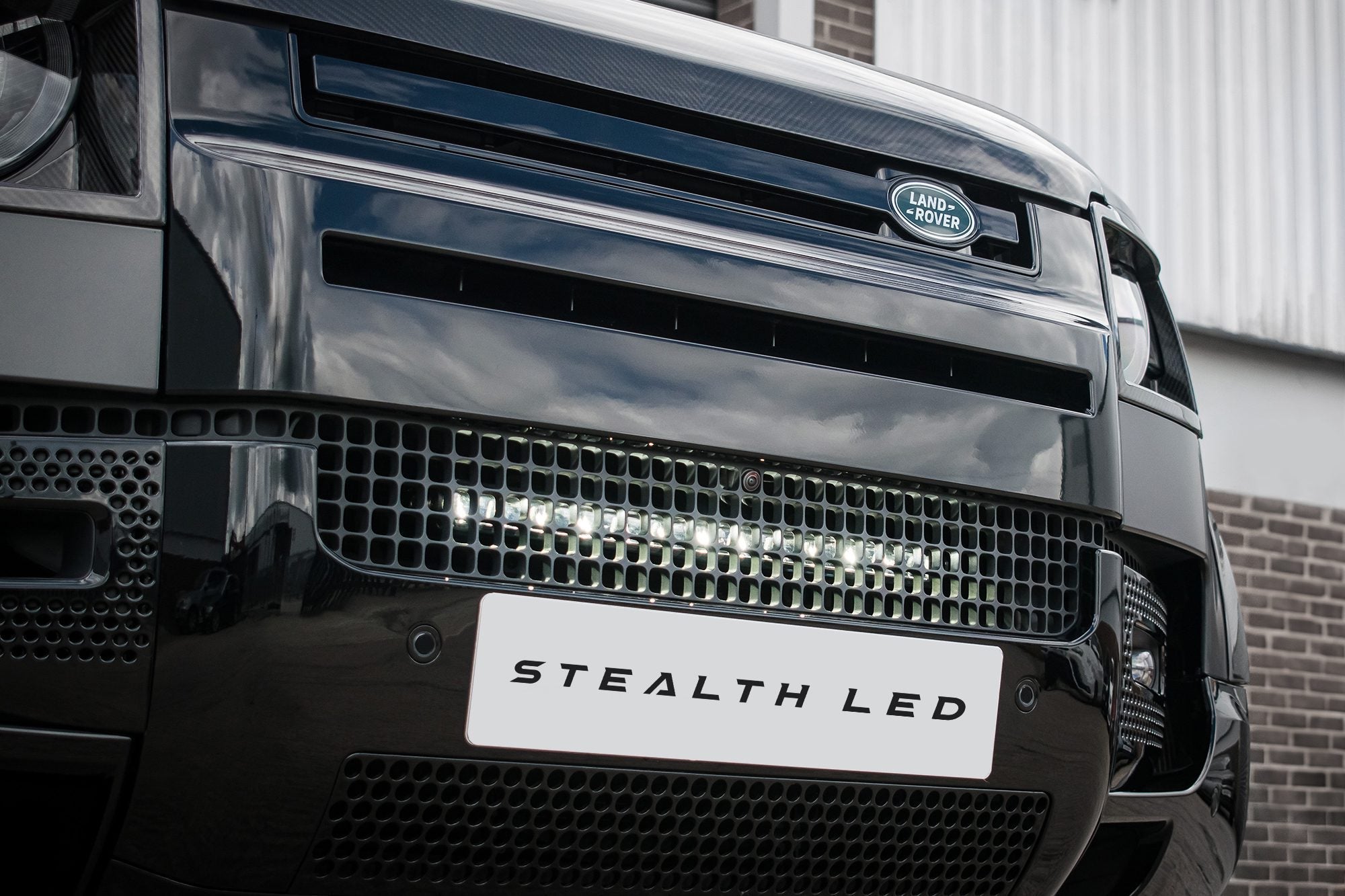 Land Rover Defender L663 2020+ Spyder Stealth 20 - inch Luminous LED Integration Grille Kit - Eagle 4x4