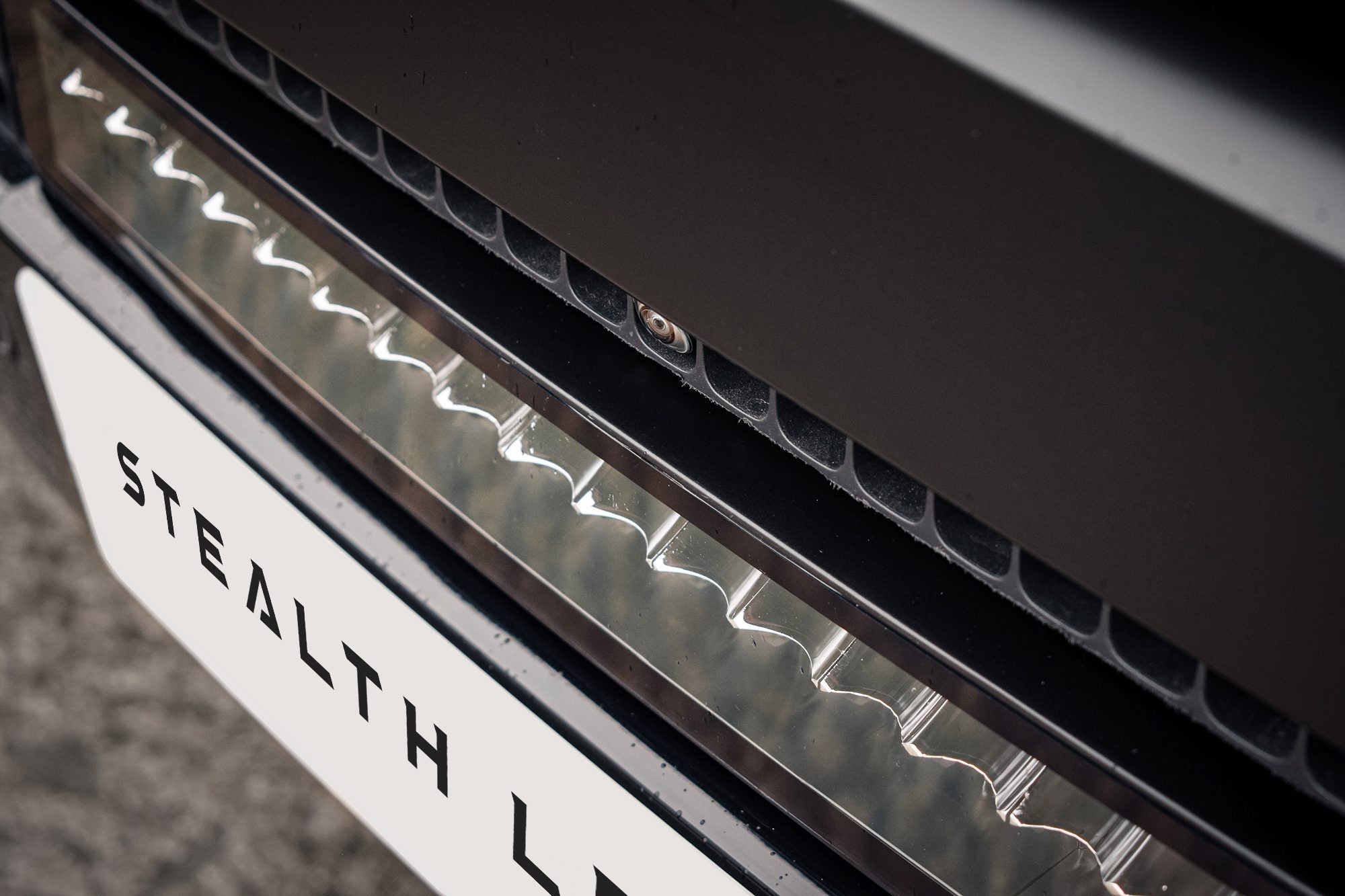 Land Rover Defender L663 2020+ Spyder Stealth 21 - inch LED External Integration Grille Kit - Eagle 4x4