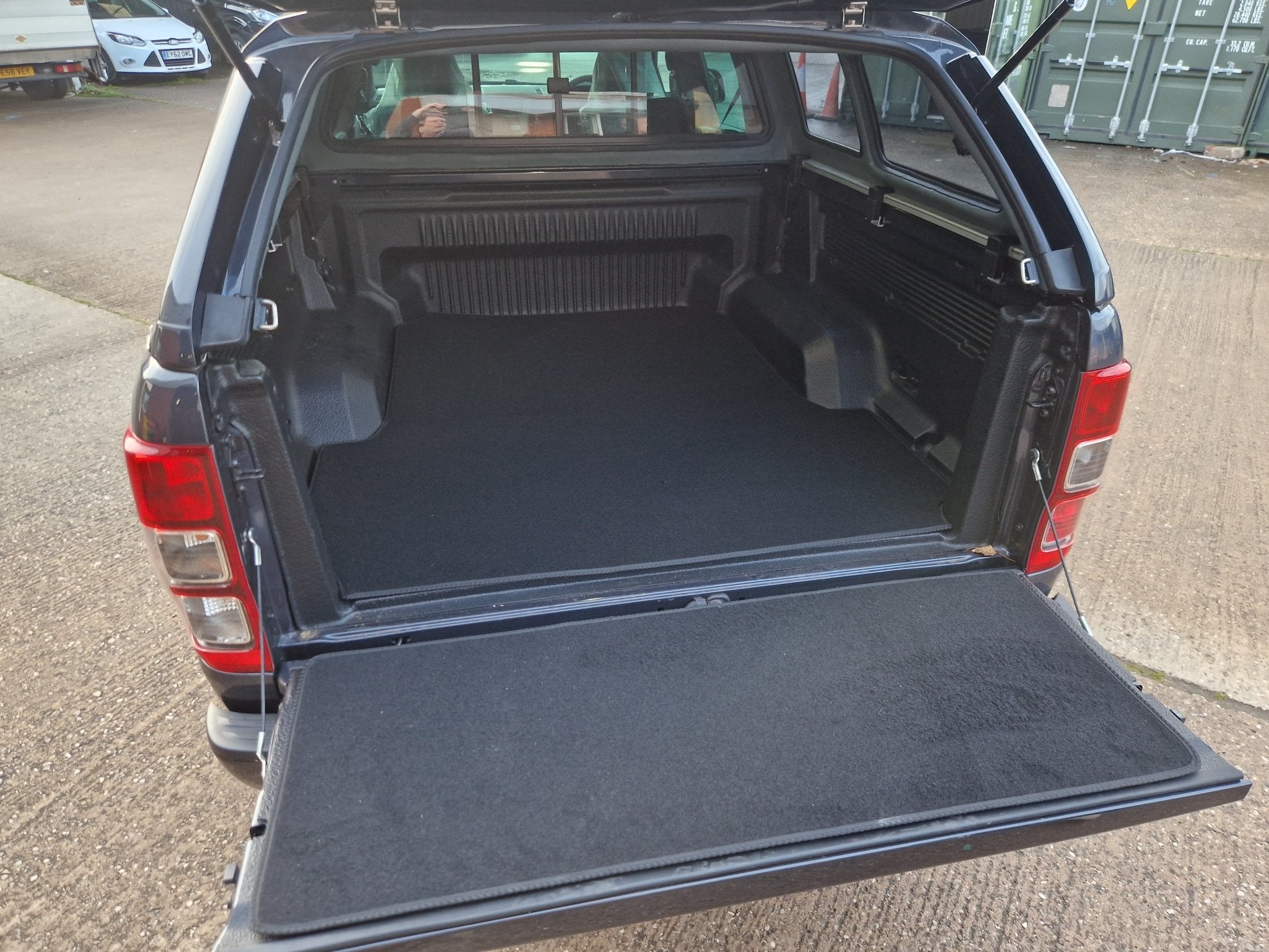 Mercedes X Class Carpet Tailgate Section - Eagle 4x4