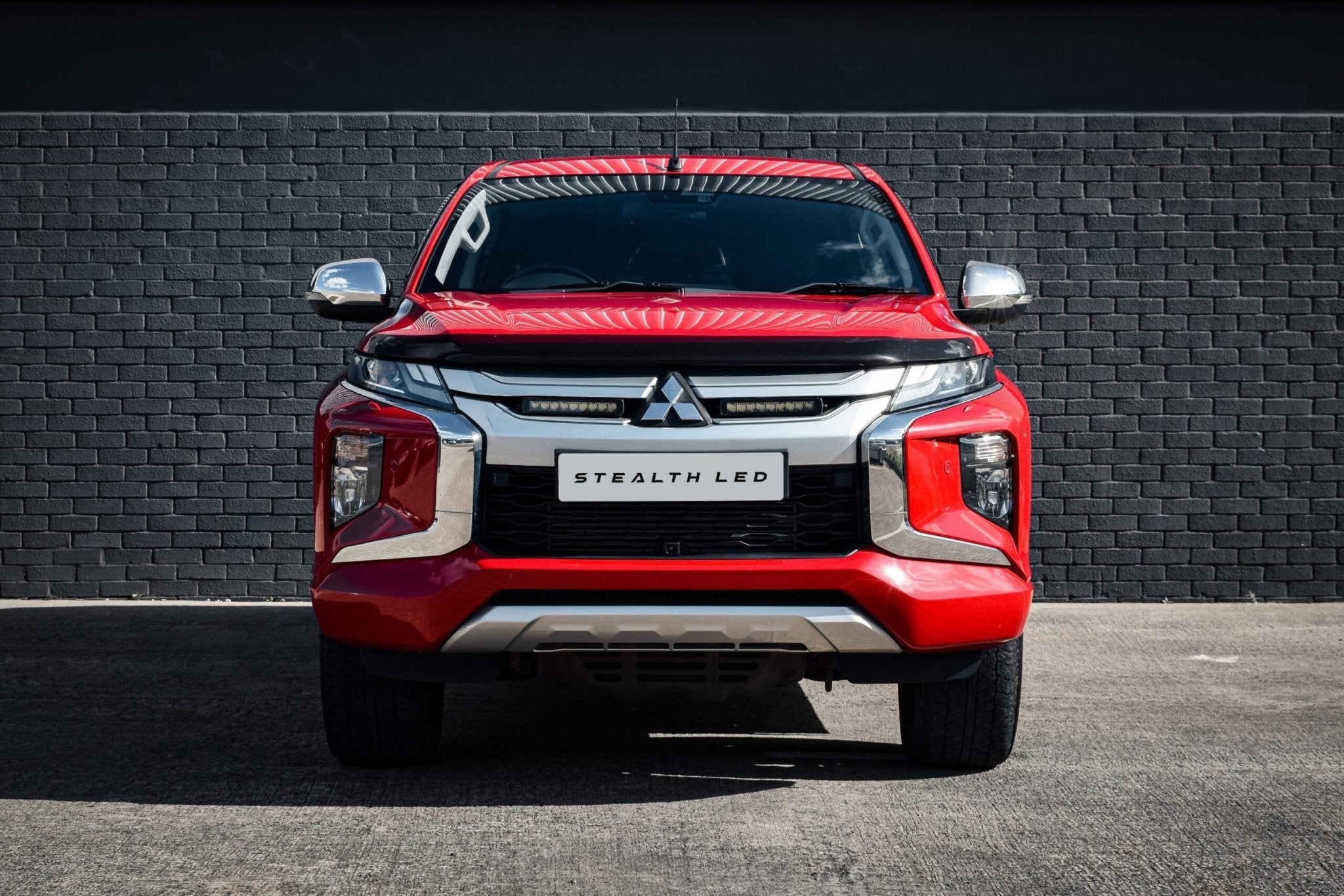 Mitsubishi L200 2019 - 2023 Spyder Stealth Twin 10 - inch Flashing LED Integration Grille Kit - Eagle 4x4