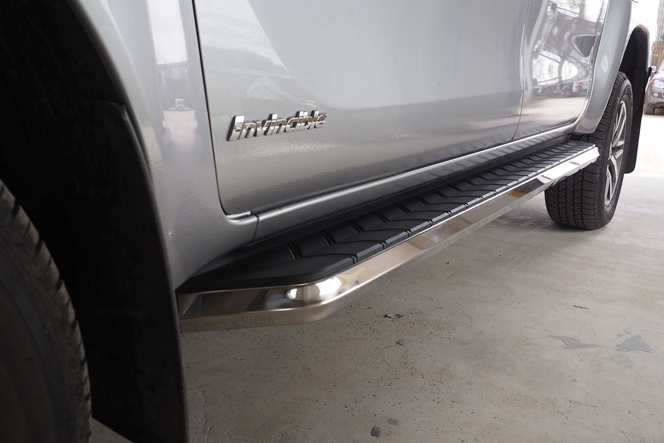 Mitsubishi L200 Alpine F1 Running Boards - Stainless Steel - Stainless Steel - Eagle 4x4
