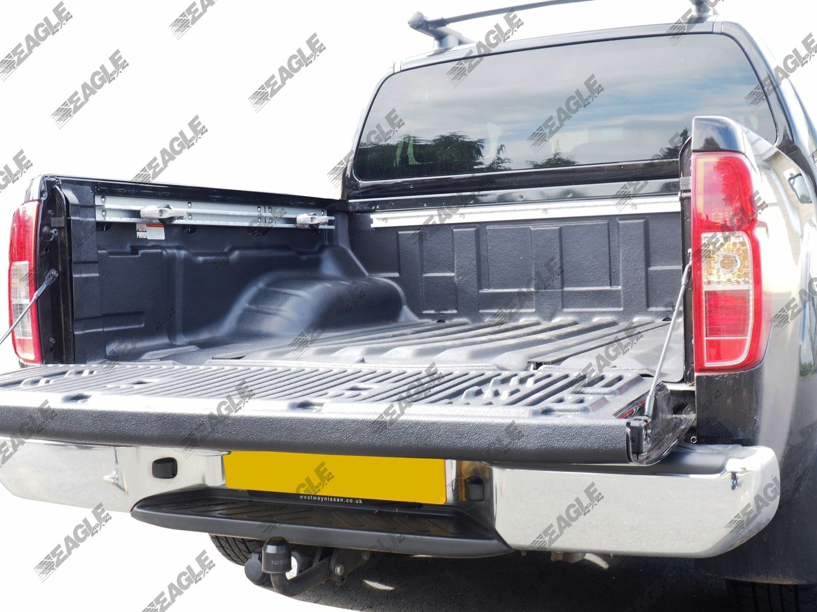 Nissan Navara D40 Load Bed Liner Under Rail Plastic - D/C 2005 - 2014 - With C Channels - Eagle 4x4