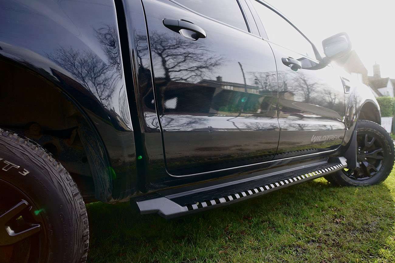 Ssangyong Musso Falcon V1 Side Steps - Black - Eagle 4x4