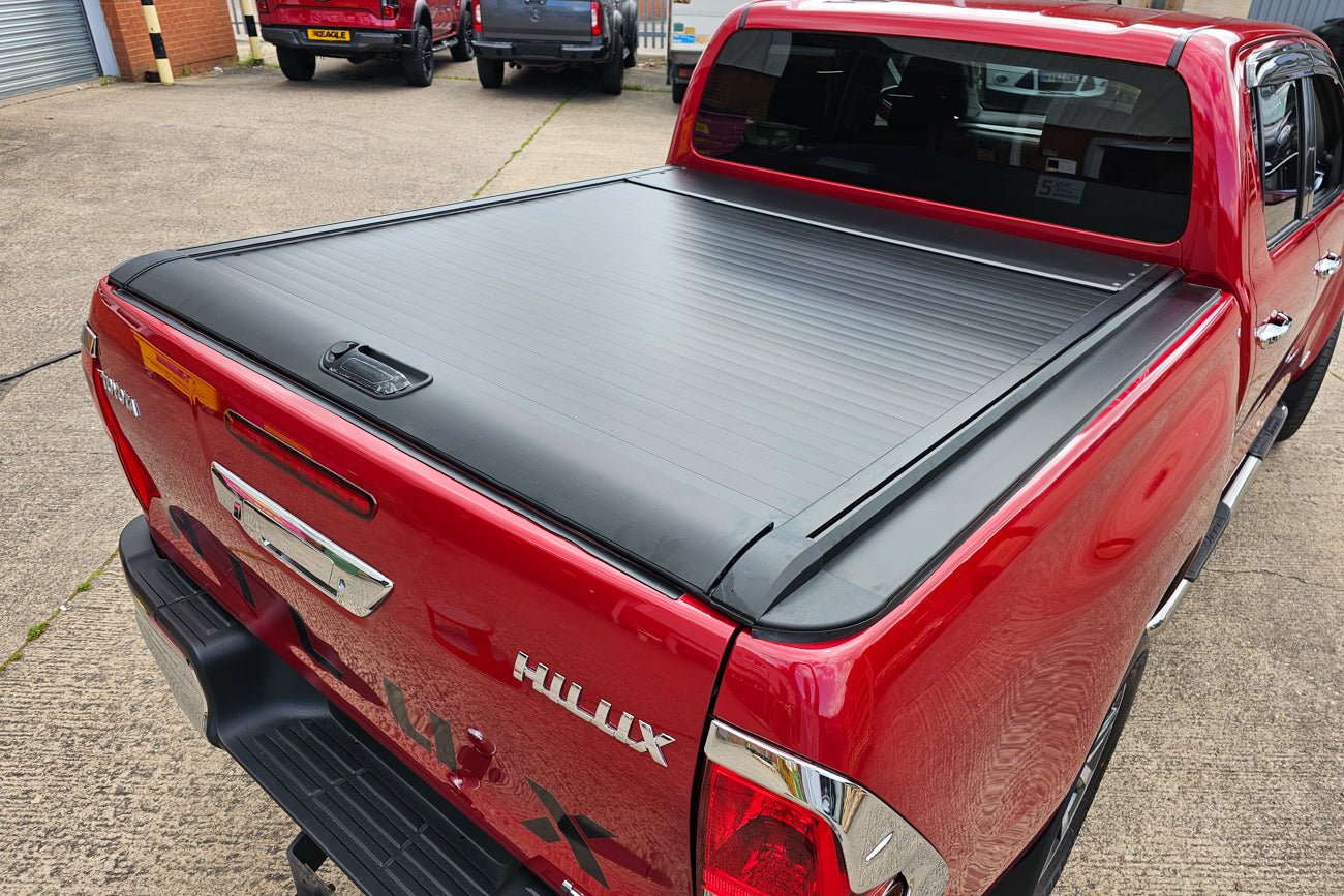 Toyota Hilux 16+ Roller Shutter - Flat Side Rails - Eagle 4x4