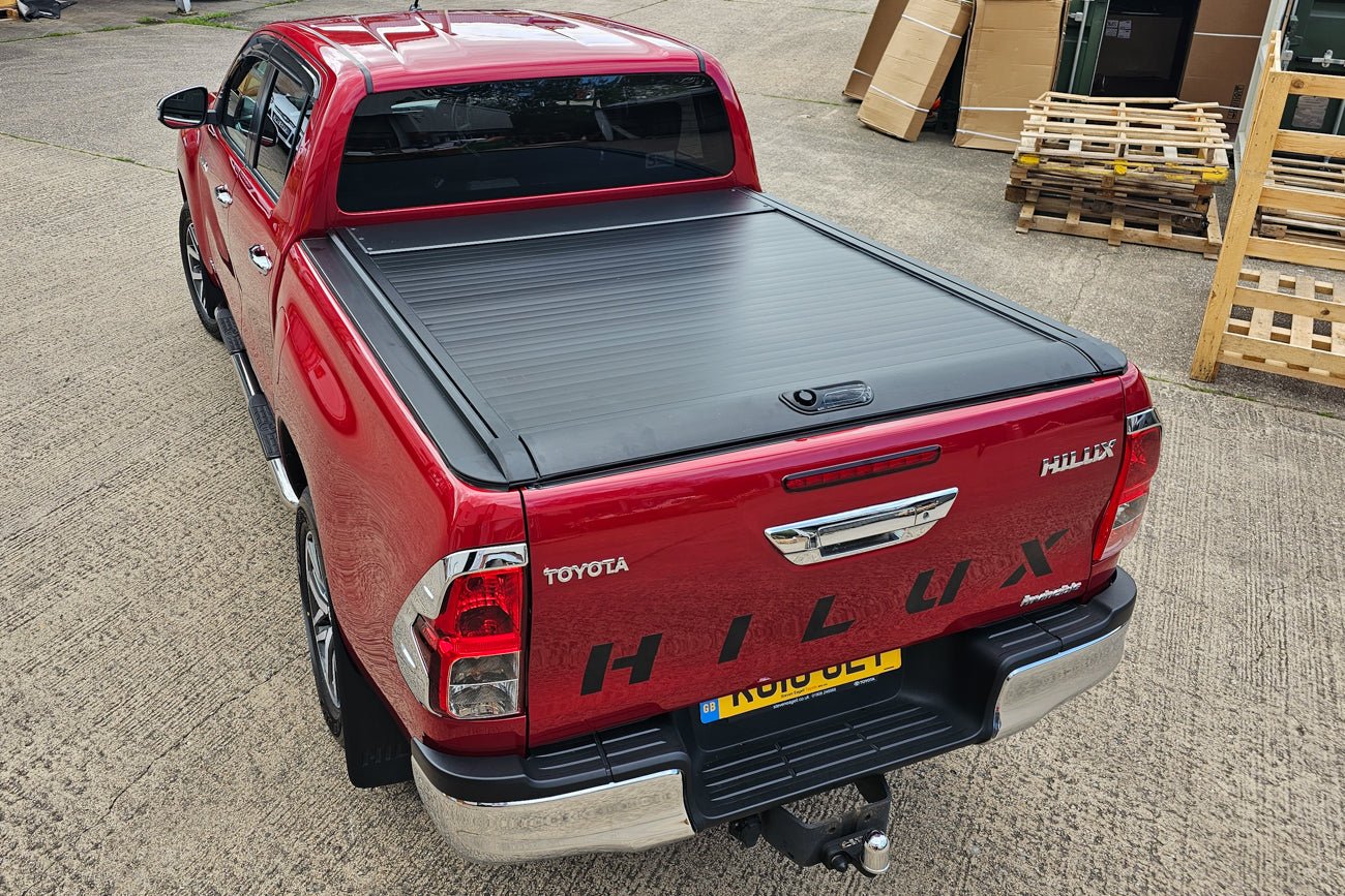Toyota Hilux 16+ Roller Shutter - Flat Side Rails - Eagle 4x4