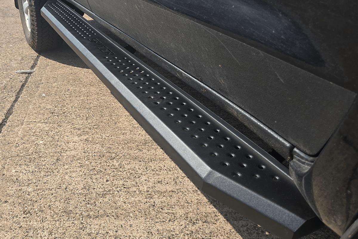 Toyota Hilux 2005 - 2015 Alpine Spyder F2 Side Steps - Eagle 4x4