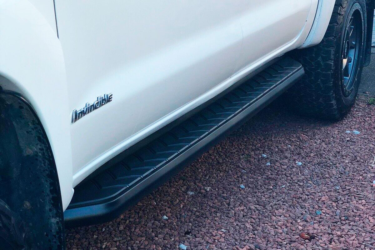 Toyota Hilux 2005 - 2015 Black Side Steps - Alpine F1 Black Running Boards - Matt Black - Eagle 4x4