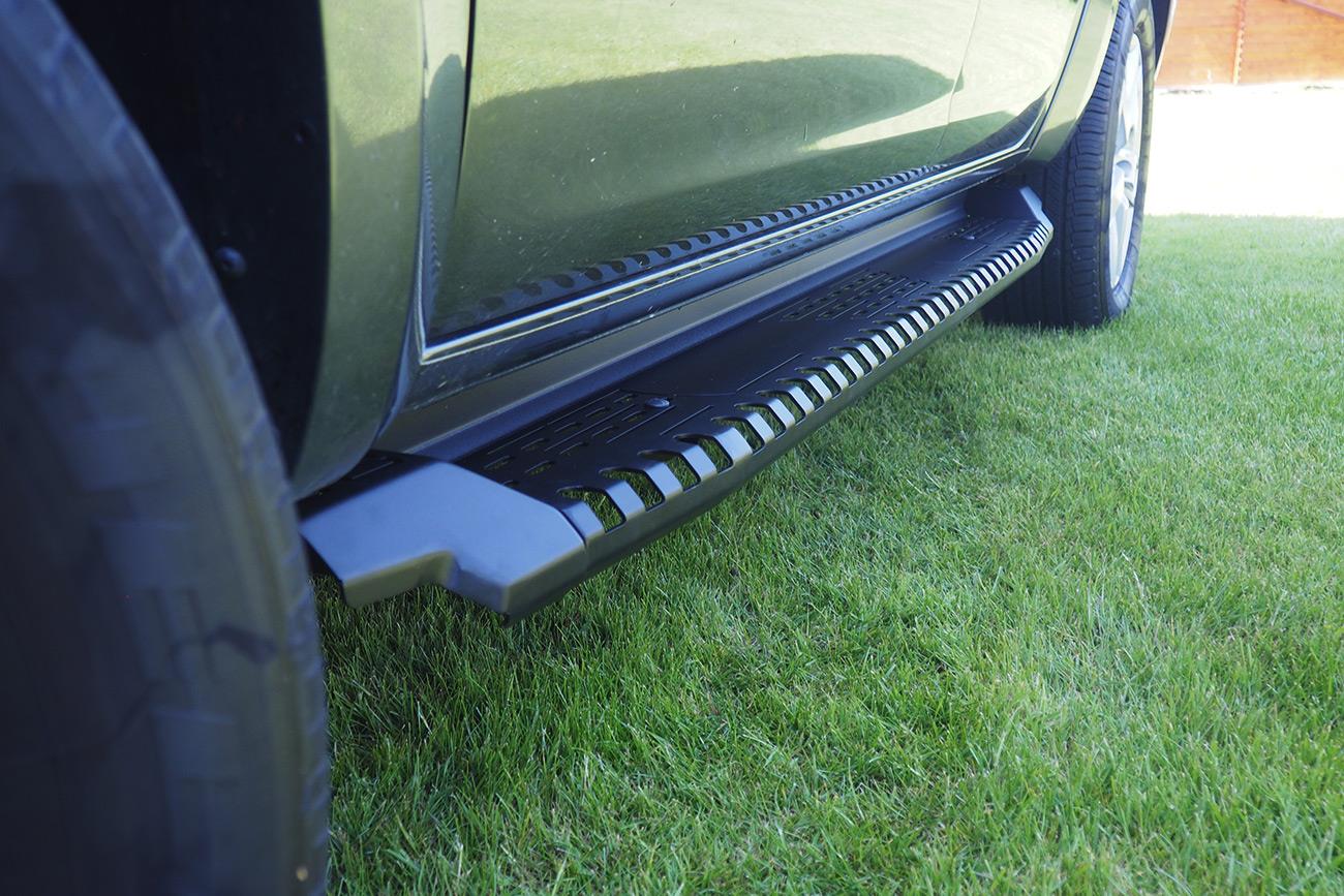 VW Amarok FALCON V1 Side Steps - Eagle 4x4