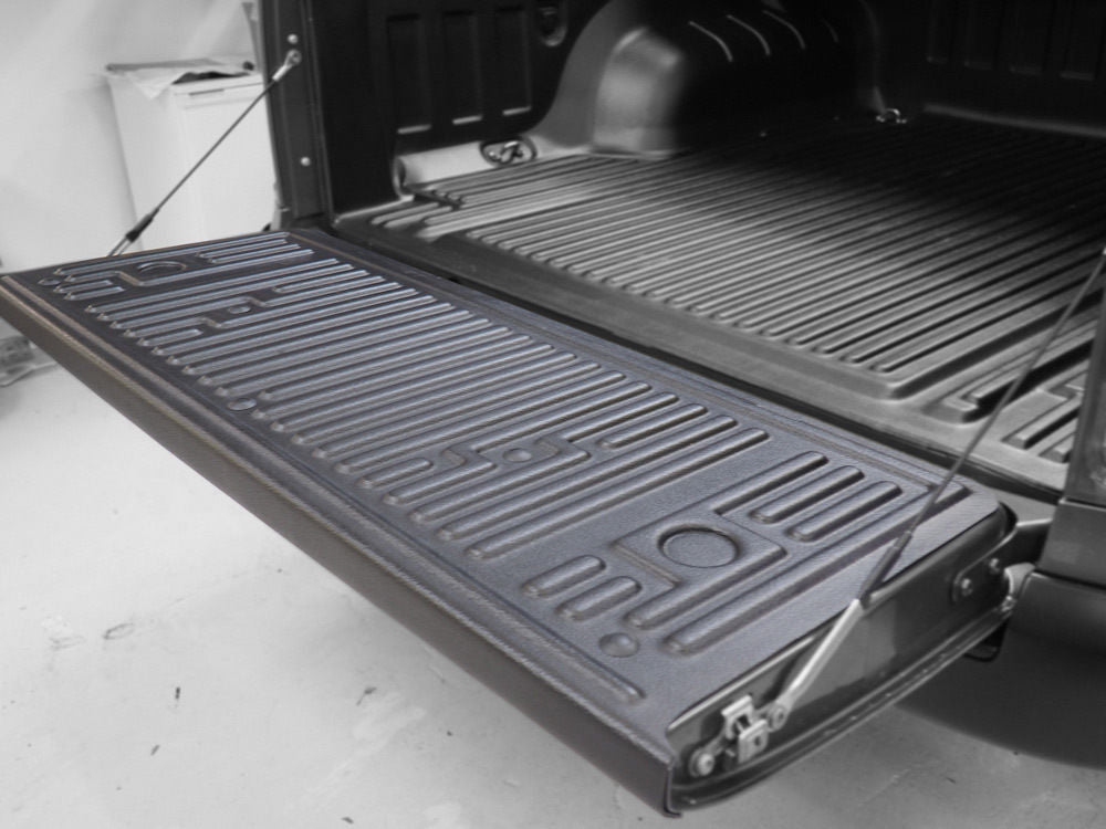 VW Amarok Plastic Bed Liner Under Rail Heavy Duty 2010 - 2015 Double Cab - Eagle 4x4