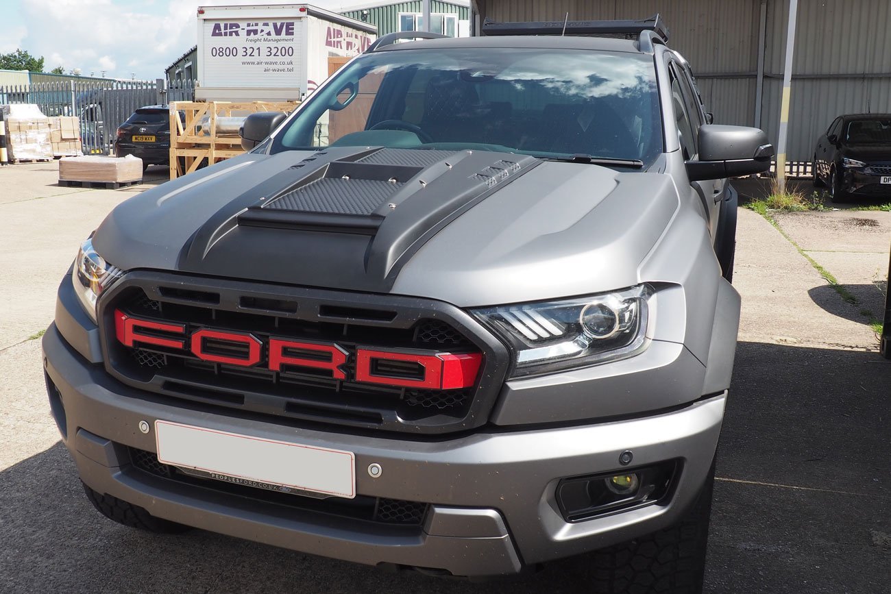 Ford Ranger T7 T8 Bonnet Scoop with Bolts - Eagle 4x4