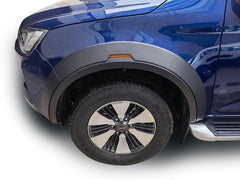 Isusu D - Max 2021+ Injection Moulded Wheel Arches - Eagle 4x4