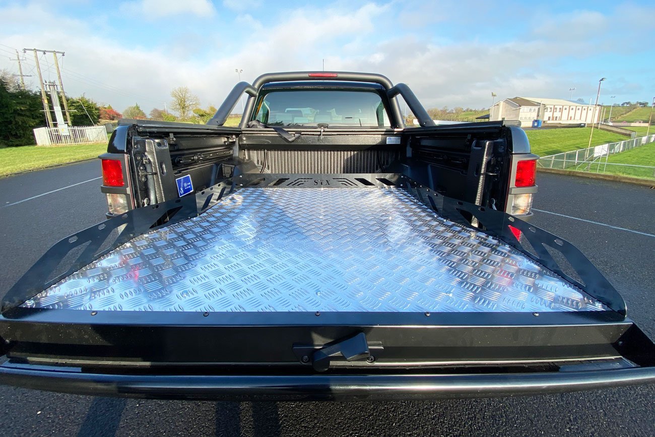 Isuzu D - Max Hawk Truck Bed Sliding Tray - Chequered Plate - Eagle 4x4