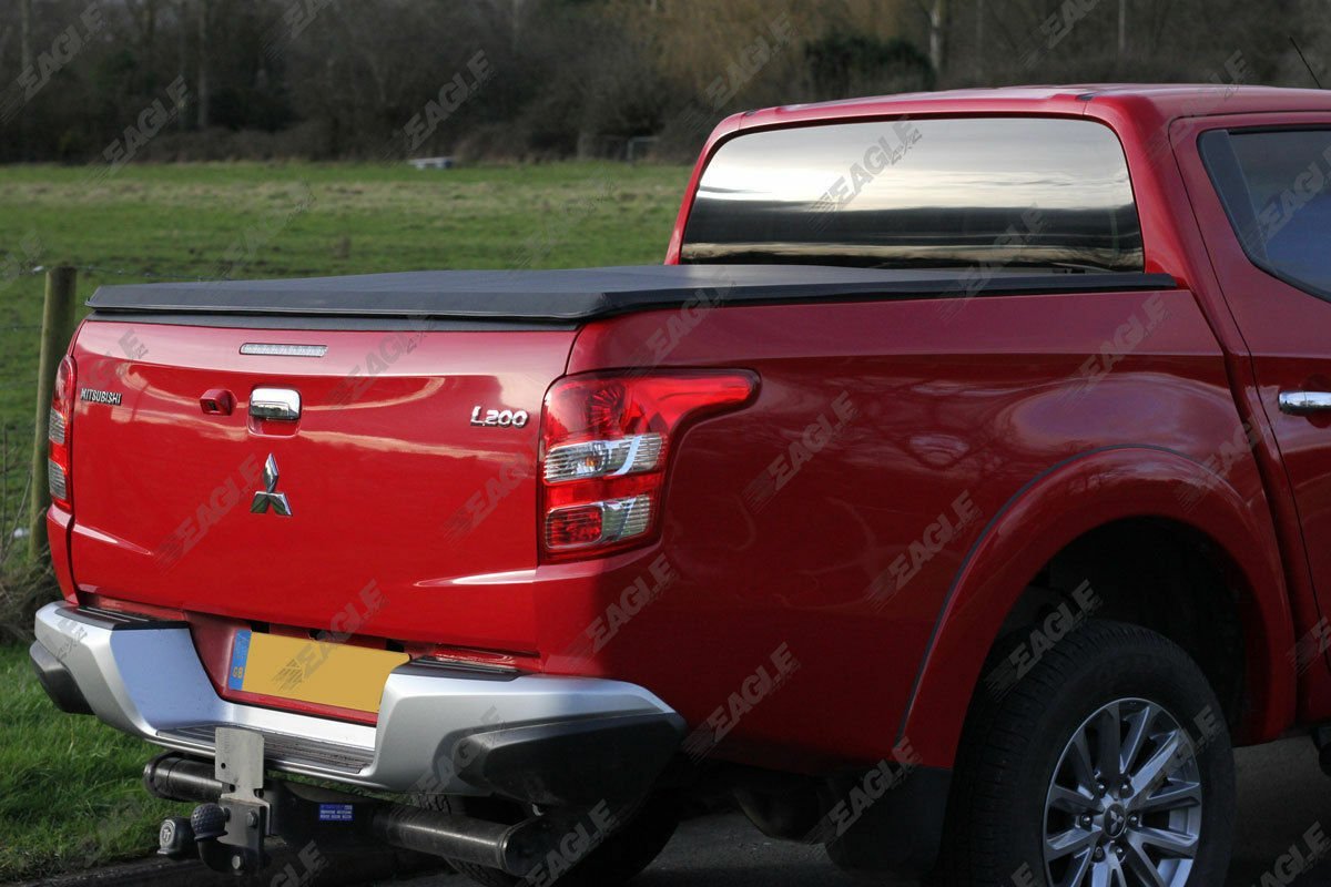 Mitsubishi L200 Series 5 2015> Soft Roll & Lock - Eagle 4x4