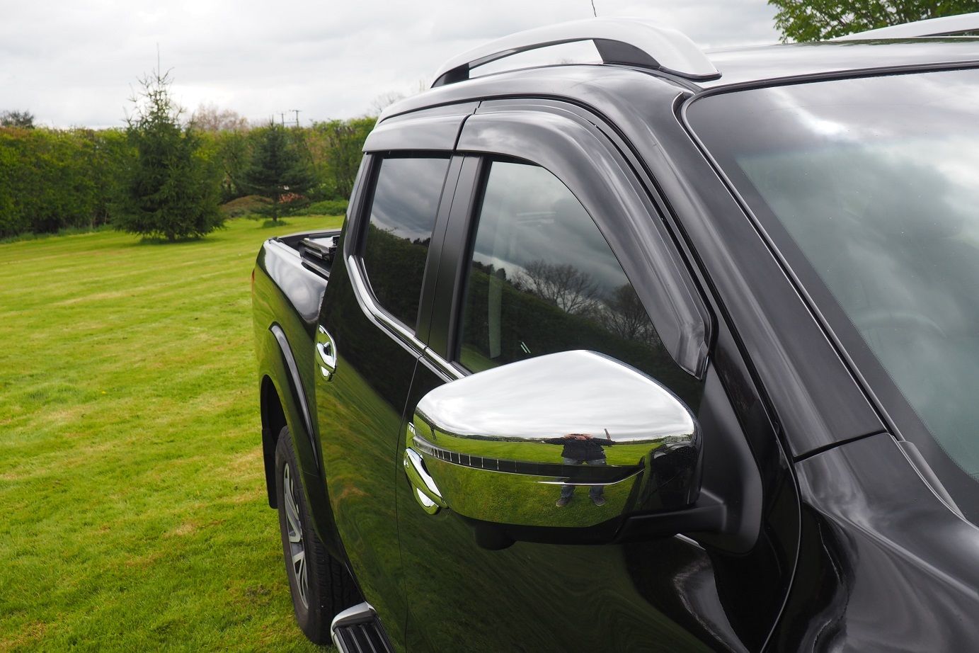Nissan Navara D40 2005 - 2015 Wind Deflectors - Set of 4 - Eagle 4x4