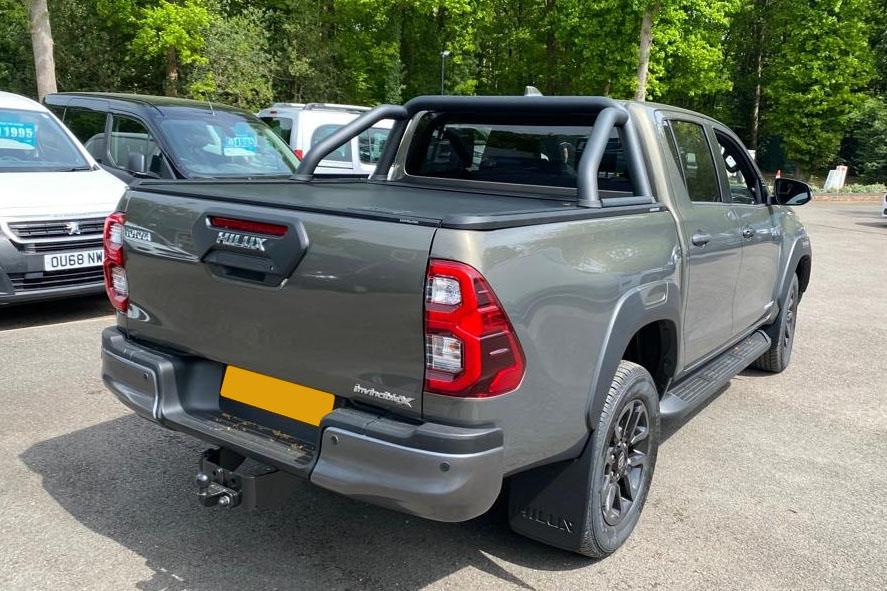 Toyota Hilux EGR Rolltrac Manual / Roll Bar BUNDLE - Black - Eagle 4x4